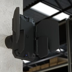 Az U7 Industrial szárnyakkal rendelkezik a jelek elkülönítésére és összpontosítására.