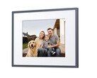 Az Ugreen Gallery képkeret 13,3 hüvelykes E Ink Spectra 6 kijelzőn jeleníti meg a fényképeket.