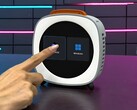 A Piston V játékra szánt mini PC már megvásárolható a Kickstarteren, és 16 GB DDR5 RAM-mal, valamint egy nagy teljesítményű Ryzen AI 9 APU-val van felszerelve. 