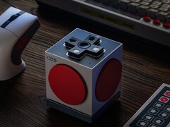 A 8BitDo Retro Cube 2 hangszóró - N Edition. (Kép forrása: 8BitDo)