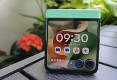 A Razr 2025 3 operációs rendszerfrissítést és 4 évnyi biztonsági frissítést kap.