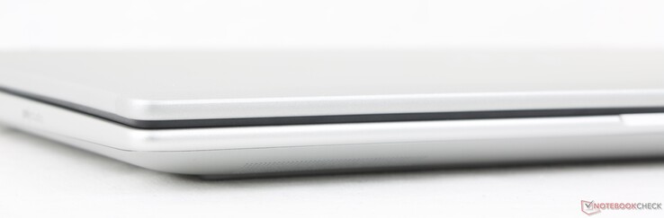 Elöl: Portok nélkül