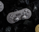 A Space Gray SN30 Pro Limited Edition vezérlő cinkötvözetből készült. (Kép forrása: 8BitDo)