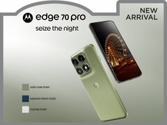 A Motorola Edge 70 Pro ismerős kialakítású.
