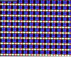 Tiszta OLED alpixelek