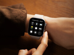 A Redmi Watch 6 digitális koronát és egyetlen hardveres gombot tartalmaz a HyperOS 3 navigálásához.