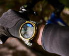 Az Amazfit T-Rex 3 Pro 44 mm-es okosórái (a képen) már világszerte elérhetőek. (Kép forrása: Amazfit)