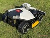 A Mammotion Luba mini 2 AWD 1000 hátsó és oldalsó nézete
