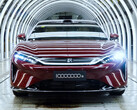 A BYD Da Han legördült a gyártósorról Kínában, ezzel a Dynasty sorozatban gyártott 10 milliomodik jármű lett.