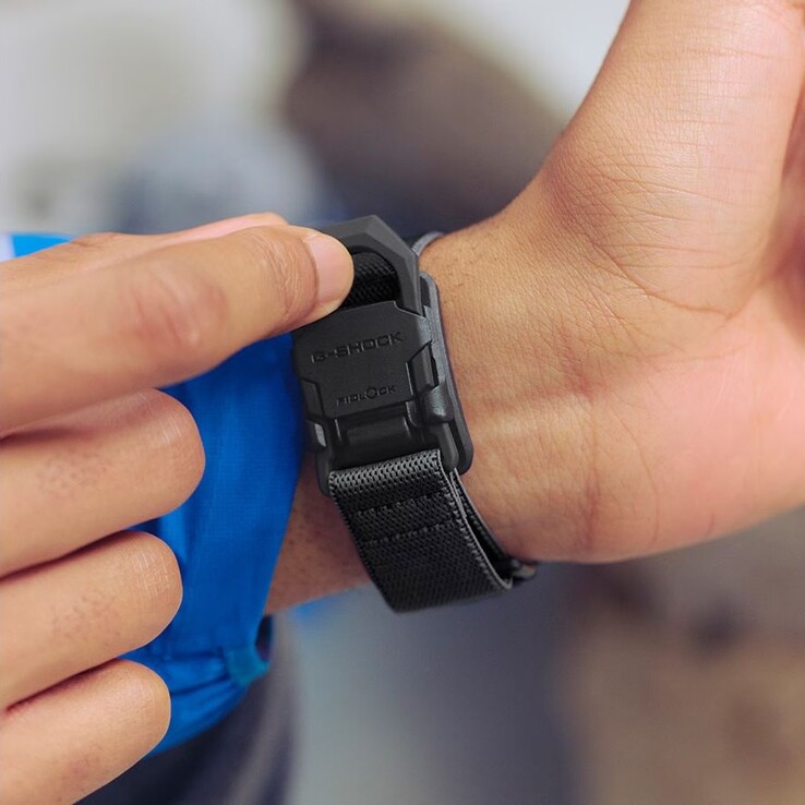 A Casio G-Shock DW5600MNC-1 óra