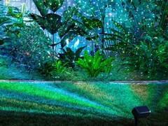 A Govee Holiday Projector Lights hasonlóan néz ki, mint a kültéri lézerprojektoros fények (a képen). (Kép forrása: Govee)