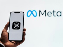 Meta mint átverőgép? A Reuter exkluzív cikkben számol be az amerikai technológiai vállalat hajmeresztő gyakorlatáról. (Kép forrása: Pexels, Julio Lopez)