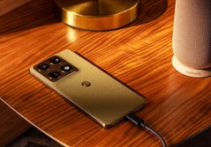 A Motorola állítólag affiliate kódokat csempészett a vásárlási alkalmazásokba.