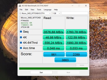 Teljesítmény az illesztőprogram frissítése után az elsődleges 512 GB-os SSD-lemezemmel.