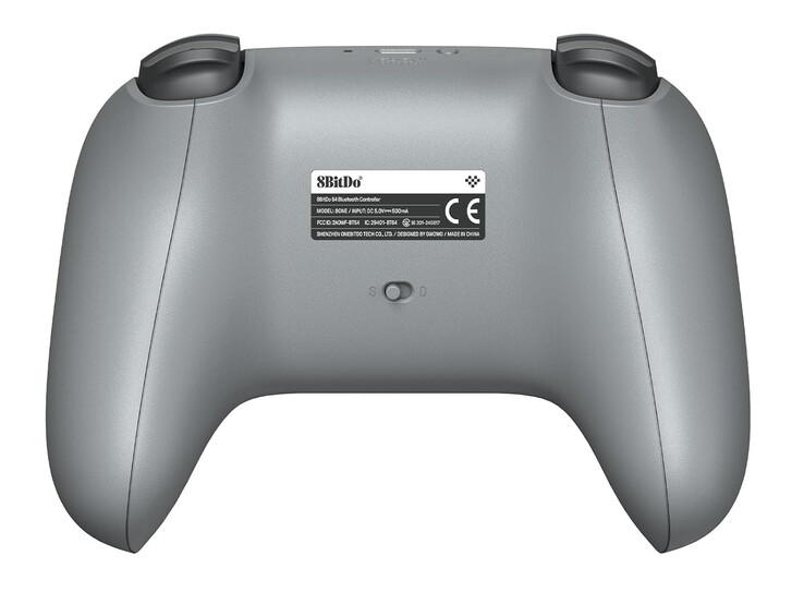 A 8BitDo 64 Classic Grey 500 mAh újratölthető akkumulátorral is rendelkezik. (Kép forrása: 8BitDo)