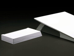 Az új gigabites Starlink Performance Kit. (Kép forrása: SpaceX)