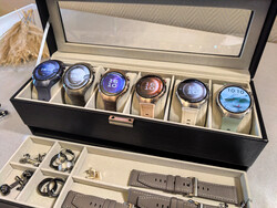 A Huawei Watch 5 több változata (Fotó: Daniel Schmidt)