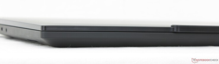 Elöl: Portok nélkül