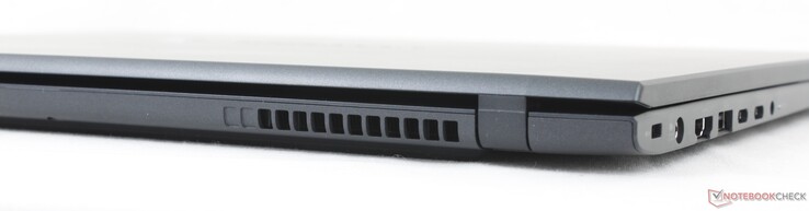 Hátul: Portok: Nincsenek