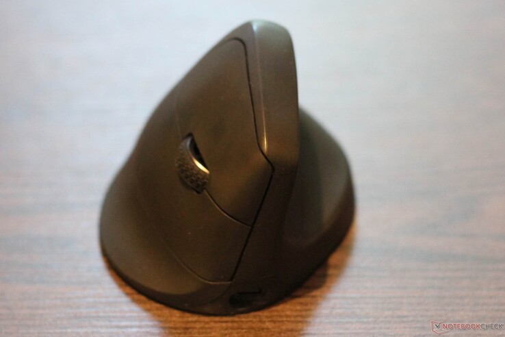 A Keychron M5 ergonomikus