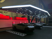 A Tesla egy futurisztikus Cyber Canopy Supercharger állomás kialakítását tervezi. (Kép forrása: Max de Zegher/X)