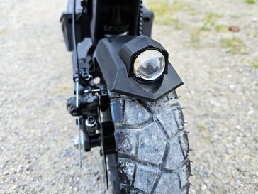 Ausom L2 Max Light (kép forrása:notebookcheck)