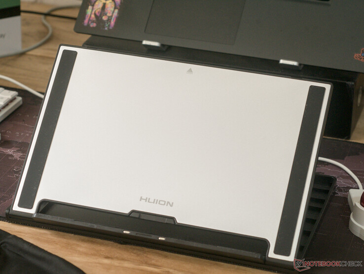 Huion Kamvas 16 Gen 3 állvány