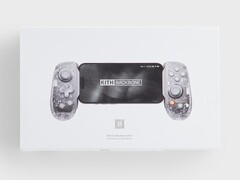 A Kith x Backbone Pro limitált kiadása egy speciális Kith csomagolásban kerül kiszállításra. (Kép forrása: Backbone)