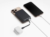 A Xiaomi 33W-os mágneses Power Bank 10000 integrált kábel már kapható az Egyesült Királyságban. (Kép forrása: Xiaomi)
