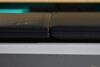 ThinkPad T14 Gen 7 (jobbra): Újabb és vastagabb, lapos kijelzőborítással