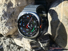 A Galaxy Watch Ultra 2 nagyban hasonlít elődjére, amelyet tavaly év vége felé tekintettünk át. (Kép forrása: Notebookcheck)
