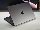 Apple MacBook Pro 14 M5 (kép forrása: Notebookcheck)