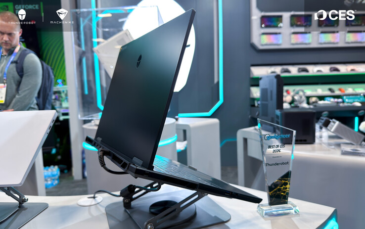 (Kép forrása: Thunderobot)