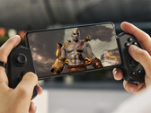 A legújabb generációs Android zászlóshajó telefon jobban tudta emulálni a tesztelt játékokat. A képen: a God of War 3 emulálása egy okostelefonon (szerkesztett).