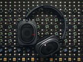 A Nothing Headphone (1) Pro oldalanként három meghajtóval, adaptív ANC-vel és akár 68 órás akkumulátor-üzemidővel rendelkezik.