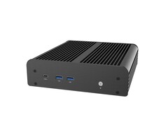Az Akasa Newton N16 ventilátor nélküli ház 28 W hőelvezetési teljesítményt biztosít.