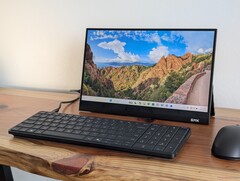 Az EliteBoard G1a billentyűzete örökre az EliteBoard G1a PC-hez lesz kötve, mivel nem képes más PC-khez csatlakozni