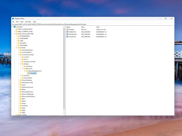 Így néz ki a megfelelő registry elérési útvonal a három bejegyzés hozzáadása után.