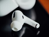A következő generációs Apple AirPods Pro két kamerával rendelkezik majd.