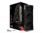 Az XFX Swift sorozatú Radeon RX 9070 XT (képünkön) és RX 9070 kártyák háromventilátoros hűtőkkel rendelkeznek. (Kép forrása: XFX)