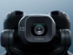A következő DJI Mini drón egy 1 hüvelykes CMOS kameraérzékelőre ugrik, f/1,8 rekeszértékkel és 24 mm-es egyenértékű gyújtótávolsággal. (Kép forrása: DJI)