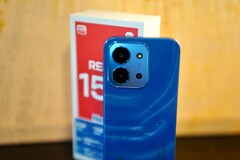 A Xiaomi Redmi 15C 4G nemcsak szokatlanul néz ki, hanem nagyon hosszú üzemidővel is rendelkezik. (Kép forrása: Notebookcheck)