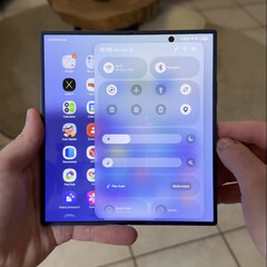 A Samsung Galaxy Z Fold7 One UI 8.5 operációs rendszerrel. (Kép forrása: SamMobile)