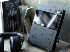 Az Avex Music tömegfinanszírozást indít Brtnap hordozható CD/DVD-lejátszójához a Green Fundingon. (Kép forrása: Avex Music)