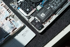 HP 255 G10 szétszedése
