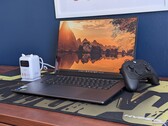 Lenovo Pro 9i 16 G11 Aura Edition felülvizsgálat: A Dell XPS 16 közvetlen ellenfele