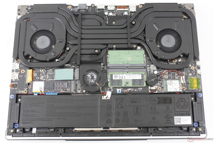 MSI Raider 16 Max HX alaplap