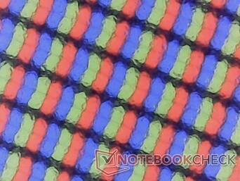 Csak minimális szemcsézettség a matt fedőréteg ellenére