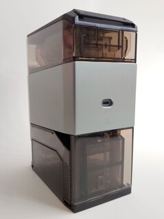 Hátul. (Kép forrása: Notebookcheck)