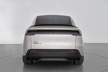 Tesla Model Y L hátsó. (Kép forrása: MIIT)